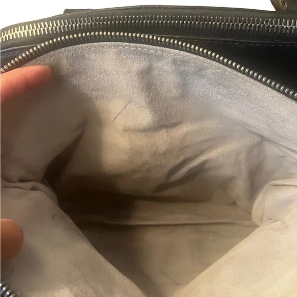 Marc Jacobs GUC Black Leather Shoulder Bag - Picture 11 of 14